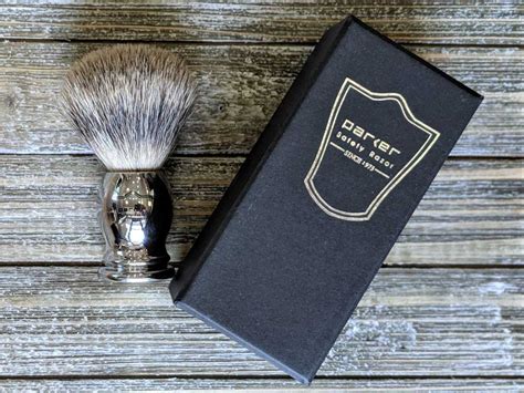 Men's Shaving Products & Advice | Grooming Lounge