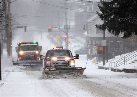 Christmas Eve weather forecast: Expect more wind chill, blustery winds ...