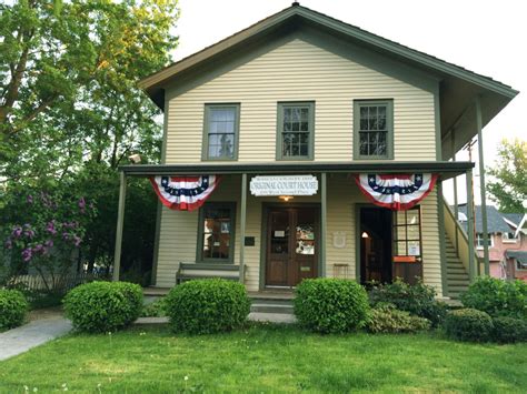 Courthouse History | Original Wasco County Courthouse