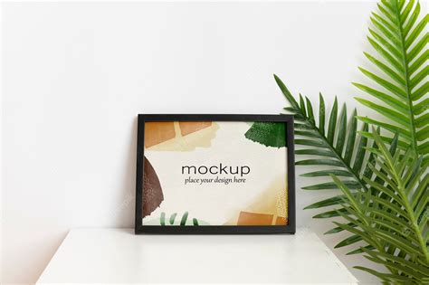 Premium PSD | Landscape frame design mockup