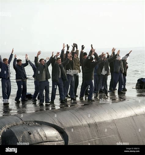 SUBMARINE CREW K-19: THE WIDOWMAKER (2002 Stock Photo: 31132684 - Alamy