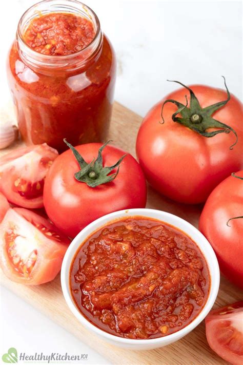 Tomato Sauce Recipe - Homemade Sauce With Garden-Fresh Flavors