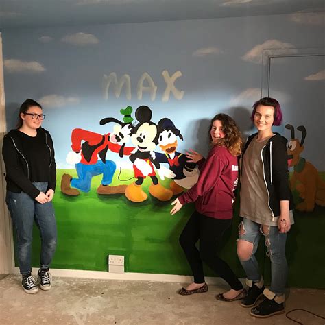 News | Students prepare baby Max’s bedroom with Disney mural | HSDC