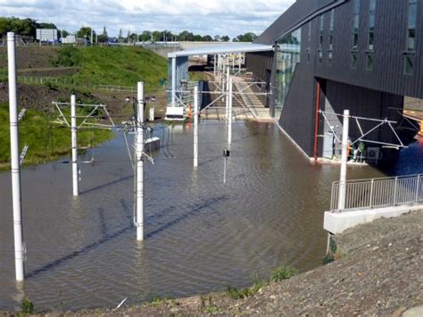 In Pictures: Now flooding causes problems in Edinburgh | British Trams ...