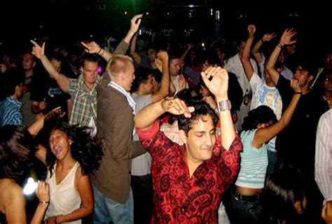 Photo Gallery of Nightlife in New Delhi- Explore Nightlife in New Delhi ...