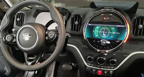 Mini Cooper Countryman Interior | New & Used Car Reviews 2020