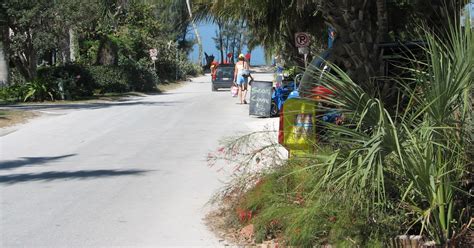 Perspectives on Sanibel and Captiva: Mucky Duck - a Captiva Classic?