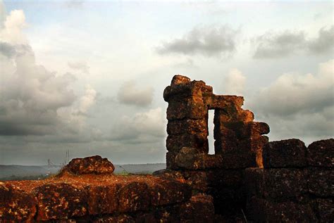 Did You Ever Notice These 5 Stunning Forts in Goa?