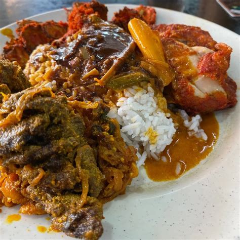 20 Best Restaurants in Kampung Baru for Tasty Halal Food!