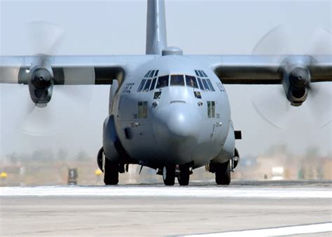 Lockheed Hercules C-130 cargo gunship aircraft history pictures and facts