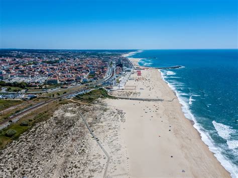 17 Best Beaches in Porto, Portugal | Celebrity Cruises