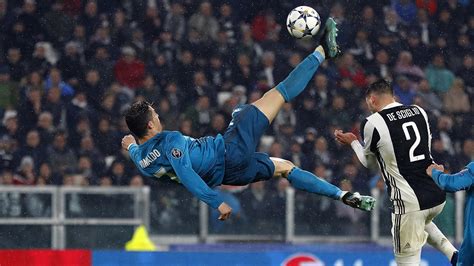 Cristiano Ronaldo Bicycle Kick Leaves Everyone Stunned - Watch Video