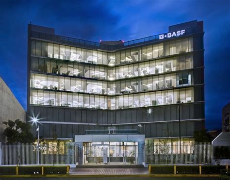 ARQA - Edificio BASF, en México DF