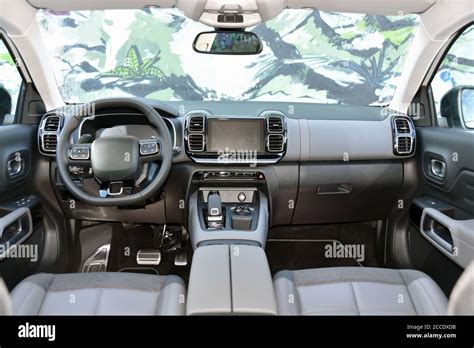 Dashboard of a modern SUV. Interior of a modern SUV Stock Photo - Alamy