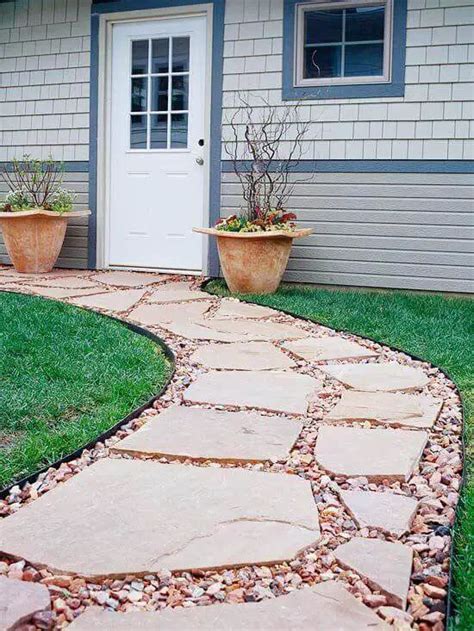 33 Flagstone and Gravel Walkway Ideas