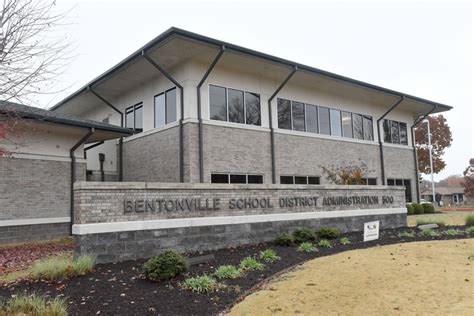 Bentonville School Board gets update on boundary, attendance zone plans ...