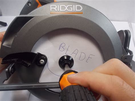 Ridgid Circular Saw R3205 Blade Replacement - iFixit Repair Guide