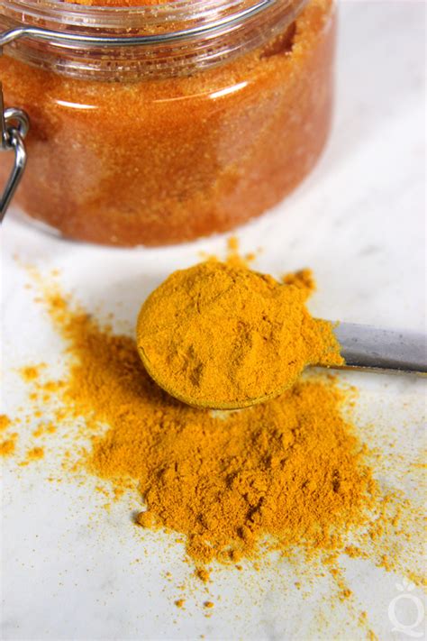 DIY Turmeric & Ginger Body Scrub - Soap Queen | Recipe | Sugar scrub ...