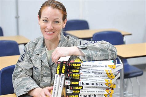 Career Tips For Veterans Adjusting To Civilian Life