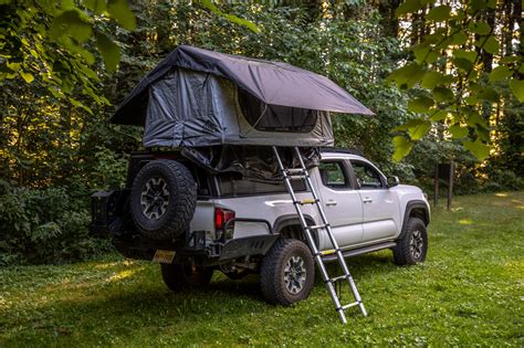 Hutch Tents Daly 2 Rooftop Tent - Install & Setup on 3rd Gen Tacoma