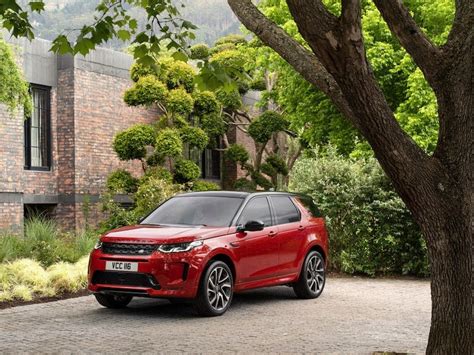 What's Trending - Discovery Sport | Buy Online with Rockar | Blog