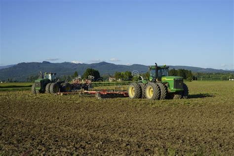 Farming Truck Farms Washington State Editorial Image - Image of parked ...