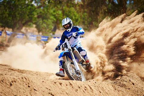 Yamaha Dirt Bike Wallpaper - WallpaperSafari