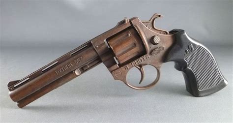 Python 357 Colt Toy Metal Cap Gun Revolver - 8 Shots