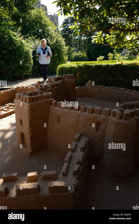 sand castle building Stock Photo - Alamy