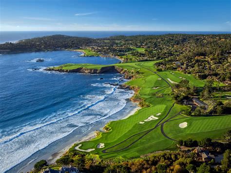 Pebble Beach Golf Links, find the best golf getaway in California