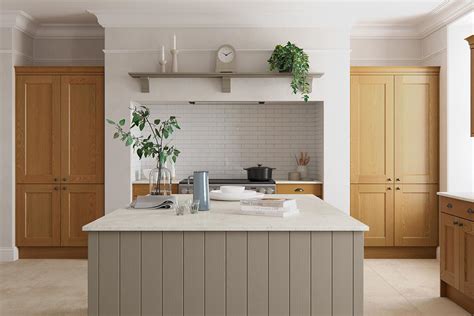 Solva | Oak Shaker Kitchen | Masterclass Kitchens®