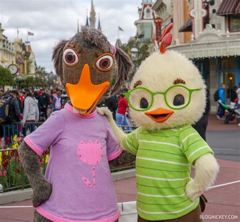 PHOTOS: Limited Time Magic Brings Chicken Little Meet and Greet to ...