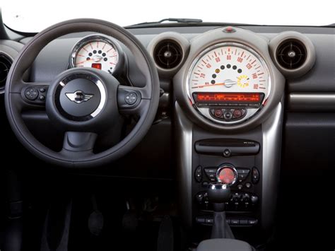 2012 MINI Cooper Countryman: 64 Interior Photos | U.S. News