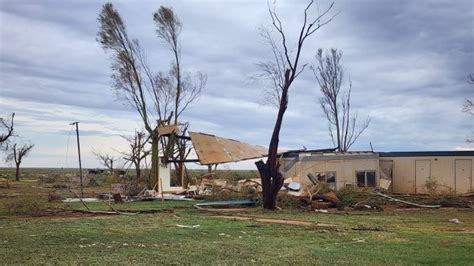 Cyclone Ilsa: Tropical Cyclone Ilsa hit the Australian coast as a ...