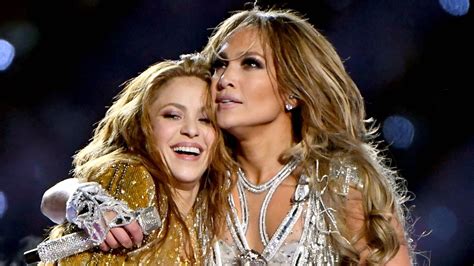 Super Bowl 2020: Jennifer Lopez & Shakira’s Full Beauty Looks — Photos ...