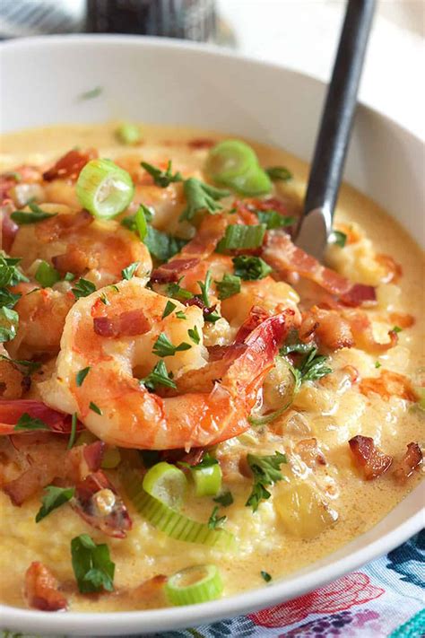 Best Shrimp and Grits Recipe - The Suburban Soapbox