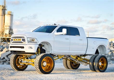 Dodge Ram 3500 Lifted Diesel