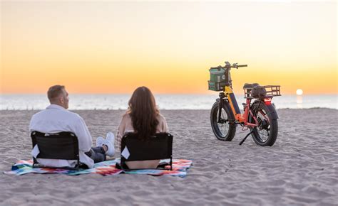 Folding fat-tire ebike puts the focus on smooth riding