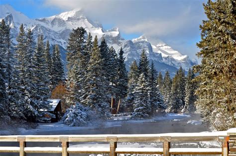 7 amazing Canmore winter hikes you have to do - Wapiti Travel