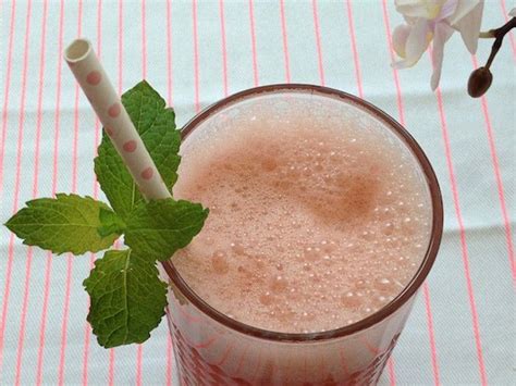 Homemade sports drinks: 5 DIY recipies to try | Well+Good | Healthy ...