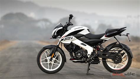 Bajaj Pulsar NS160 Price - Mileage, Images, Colours | BikeWale