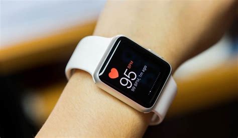 How Accurate Is The Apple Watch Blood Oxygen App? - The Gadget Buyer ...