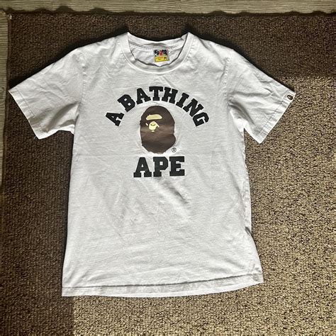 BAPE Men's White T-shirt | Depop