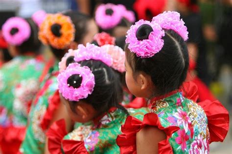 Chinese Dance Lesson for Kids | Gone Outdoors | Your Adventure Awaits