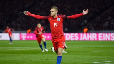 Germany 2 - 3 England - Match Report & Highlights