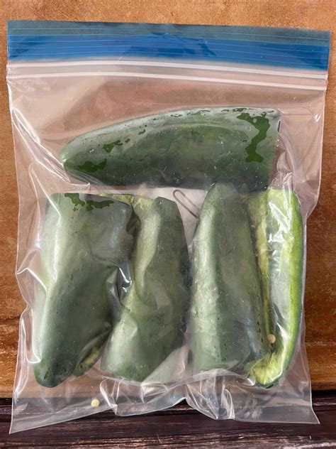 How To Freeze Jalapeno Peppers - Modern Harvest