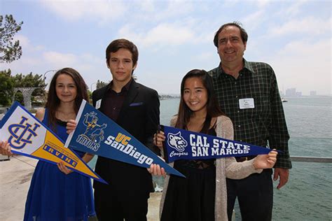 Community Scholarships Volunteers Help Build San Diego’s Future | San ...