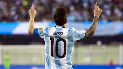 Leo Messi matches all-time Argentina goals record in Copa win - Copa ...