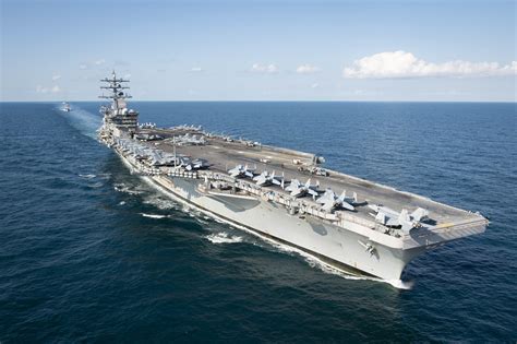 USS Dwight D. Eisenhower (CVN 69) transits the Atlantic 28 Sep 2019 for ...