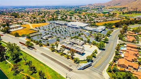 Newmark Executes Sale of Neighborhood Shopping Center in Moreno Valley ...